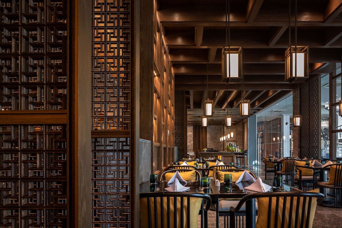 朝发华美达广场酒店 — 餐厅
